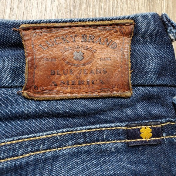 Lucky Brand The Sweet Jean Boot Cut  Women's Size 4/27 Dark Wash Mid Rise. Good - Picture 10 of 13